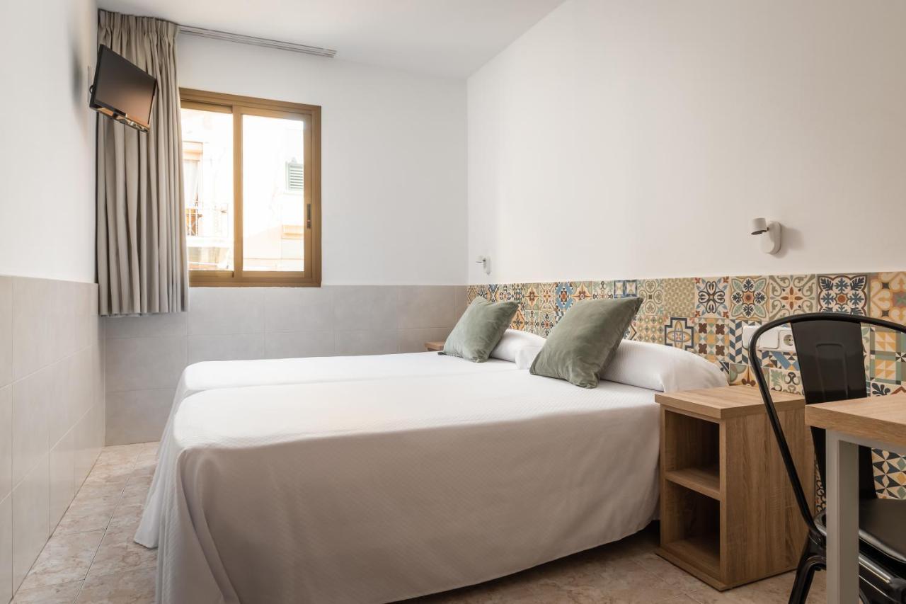 Standard Twin Room,1443924799:JPEG